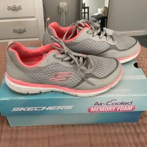 Skechers, grey and pink